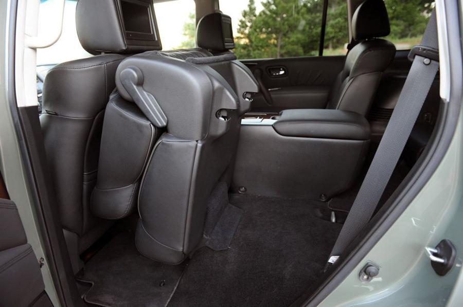  Infiniti QX56 2012 года  (фото 9 из 64)